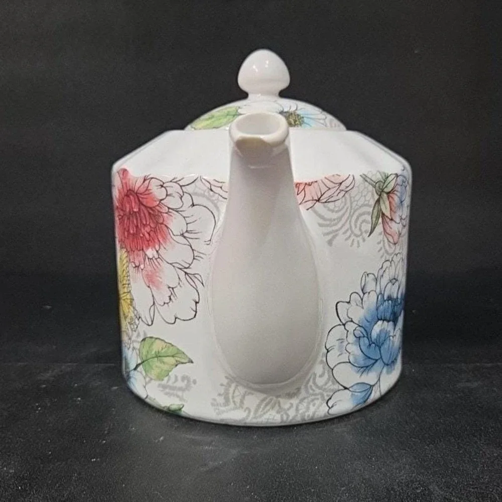 Coventry Harper Butterfly Design Teapot,‎ Cottagecore Kitchenware, Whimsical Pot